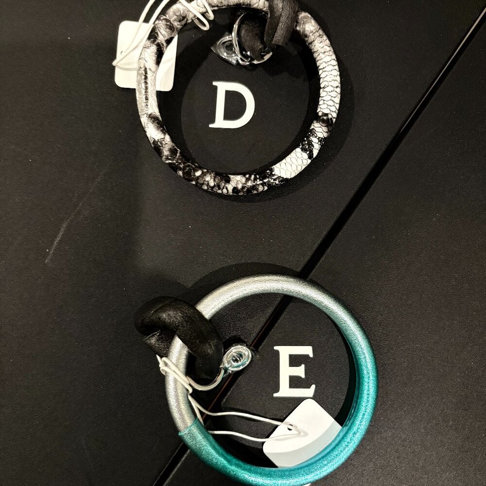 OVENTURE LEATHER KEY RINGS - Picture 2 of 5